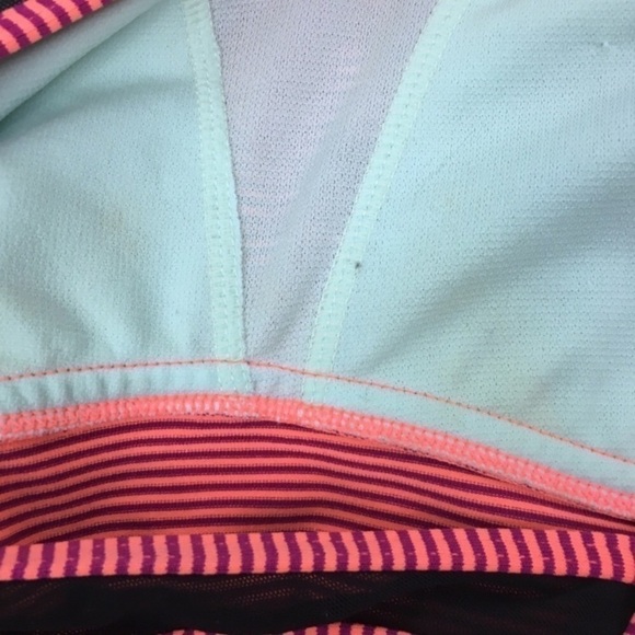 NIKE Top Racerback Sports Bra Stripe Mesh Keyhole Athletic Sportswear Size Large - Picture 13 of 14